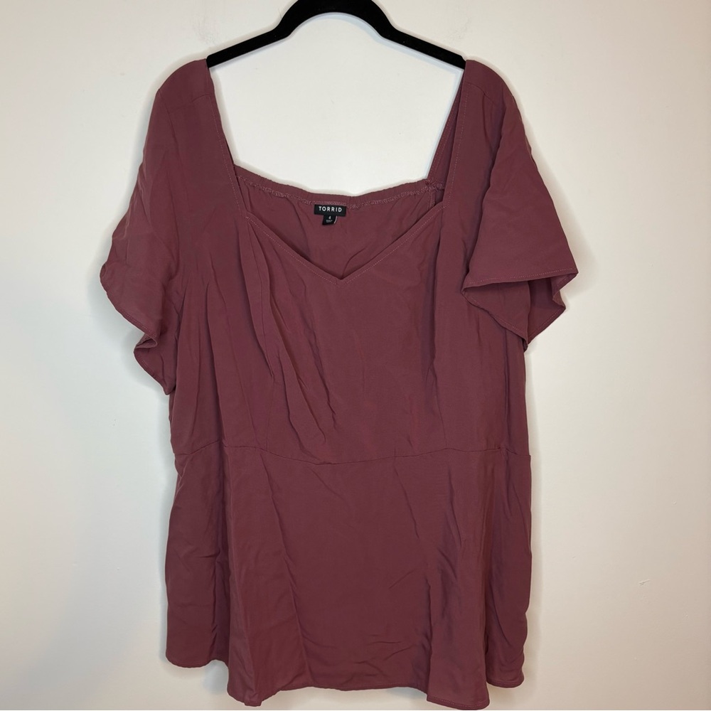 Torrid Dusty Rose Peplum Sweetheart Top Size 4